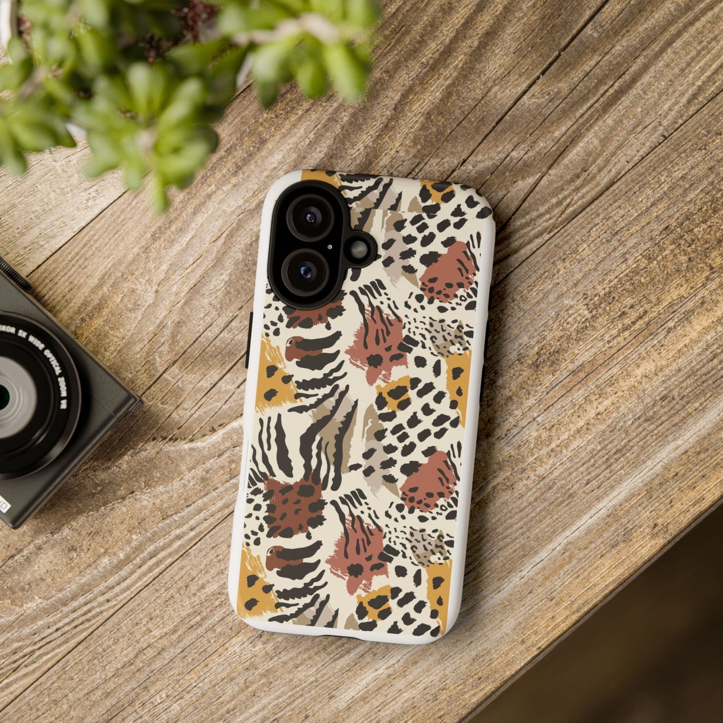 Stylish Animal Print Phone Case - Tough Protection for Your Device